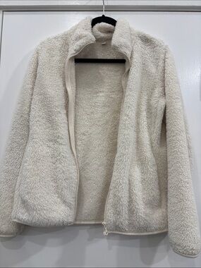 Uniqlo White Fleece Zip Up Jacket